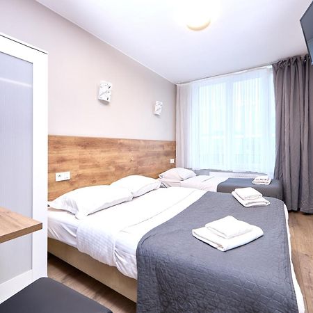 โฮเต็ล ซิตี้เซ็นเตอร์ Hotel Saint-Josse-ten-Noode ภายนอก รูปภาพ