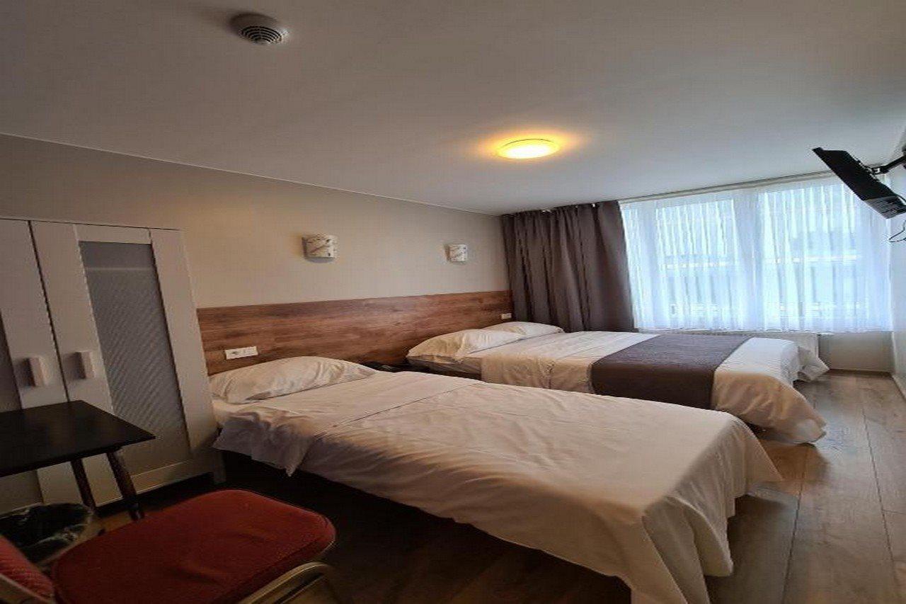 โฮเต็ล ซิตี้เซ็นเตอร์ Hotel Saint-Josse-ten-Noode ภายนอก รูปภาพ