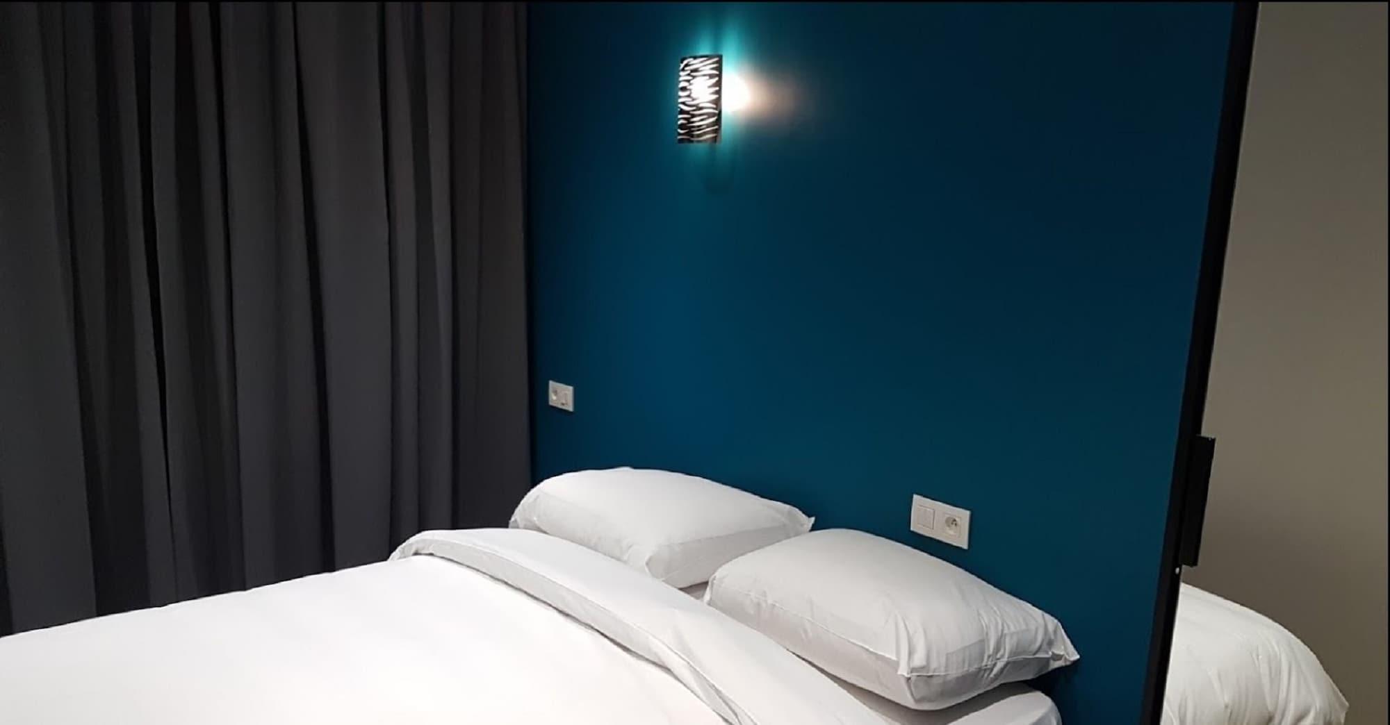 โฮเต็ล ซิตี้เซ็นเตอร์ Hotel Saint-Josse-ten-Noode ภายนอก รูปภาพ