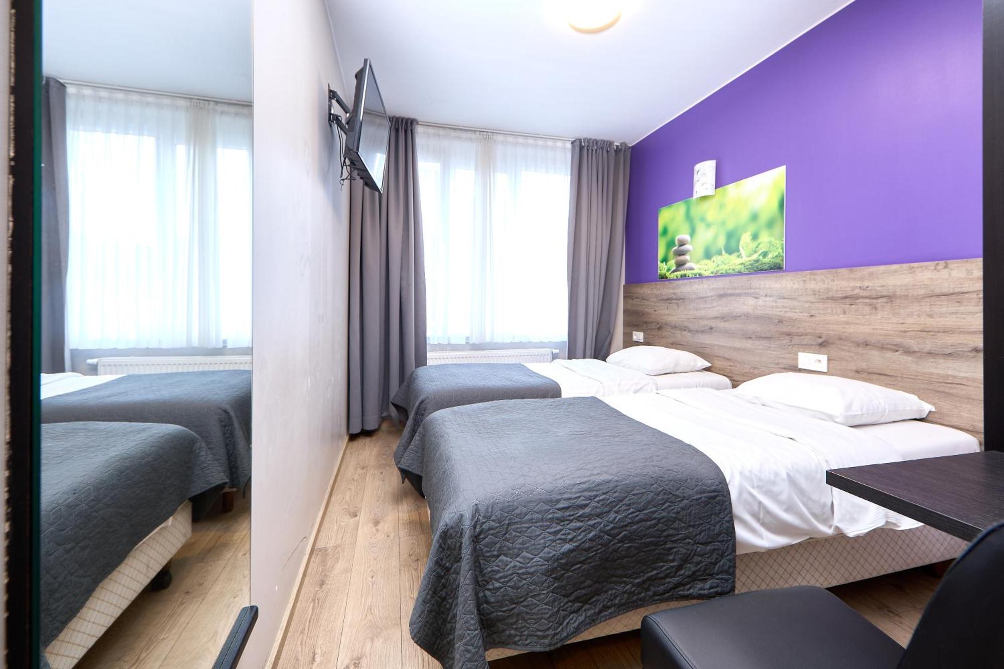 โฮเต็ล ซิตี้เซ็นเตอร์ Hotel Saint-Josse-ten-Noode ภายนอก รูปภาพ
