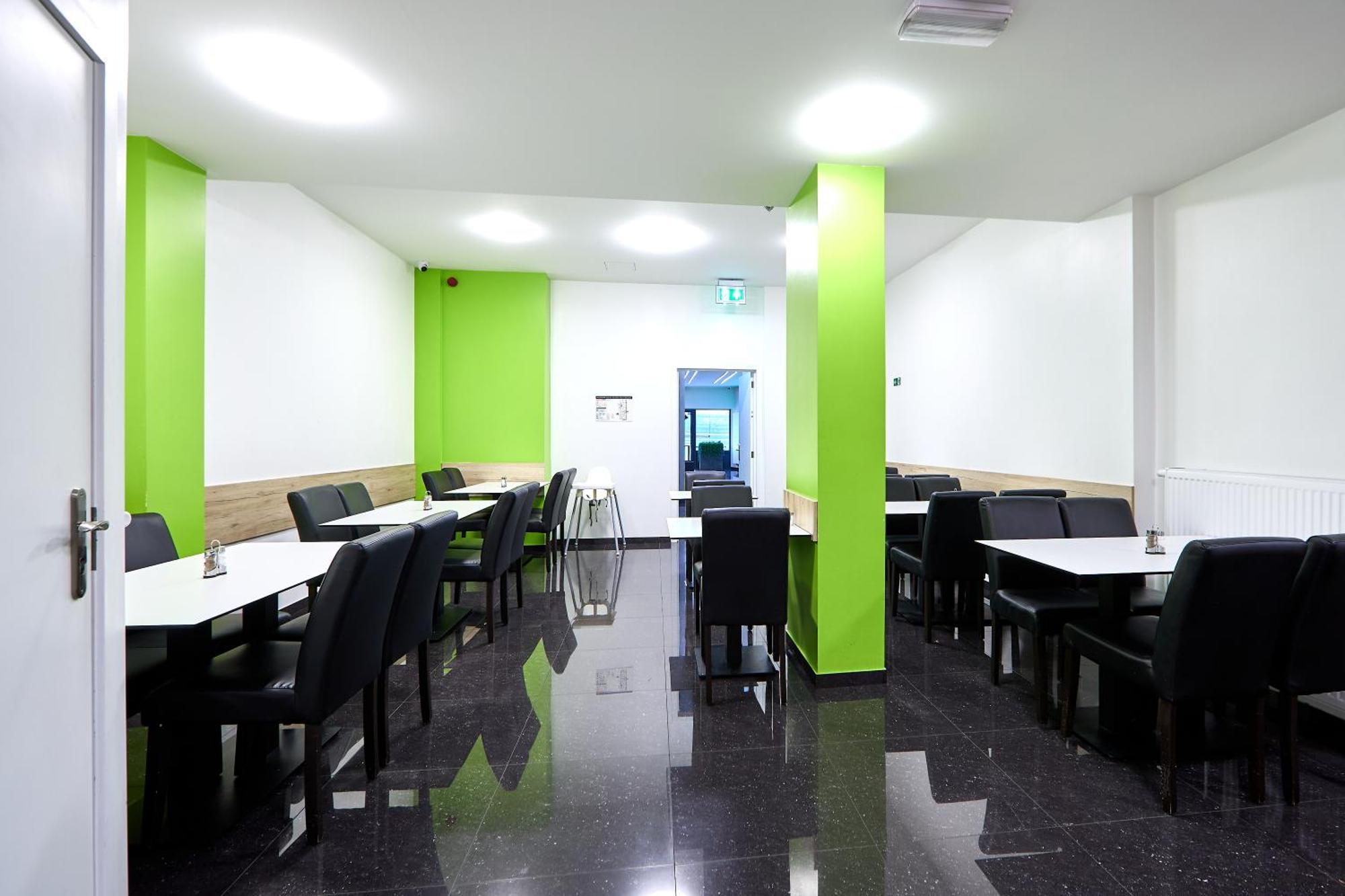 โฮเต็ล ซิตี้เซ็นเตอร์ Hotel Saint-Josse-ten-Noode ภายนอก รูปภาพ